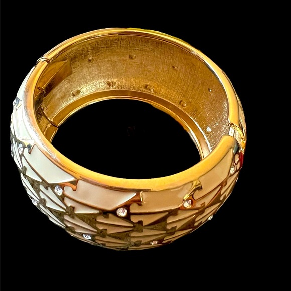 Nordstrom sequin Wide bangle bracelet with rhinestones NWT - Picture 1 of 5